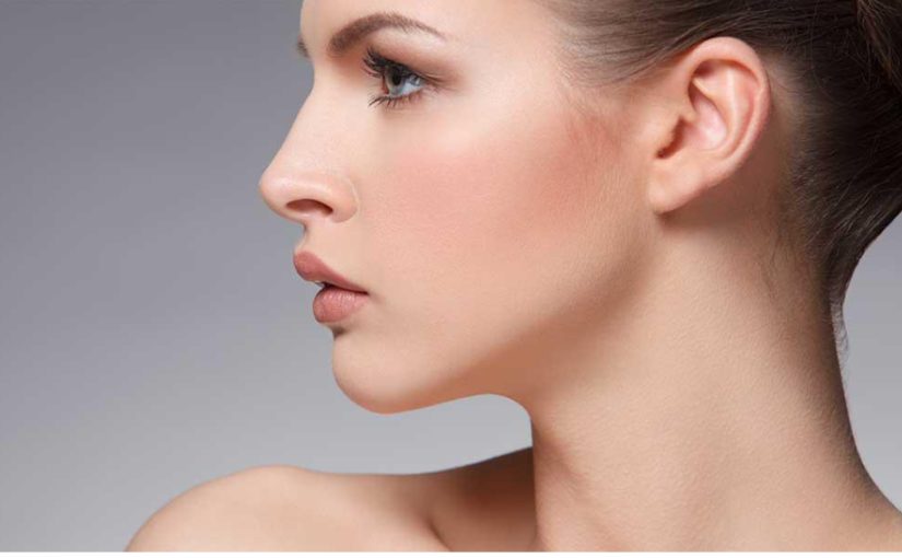 Jawline contouring par lipofilling : injection de graisse remodeler les contours du visage